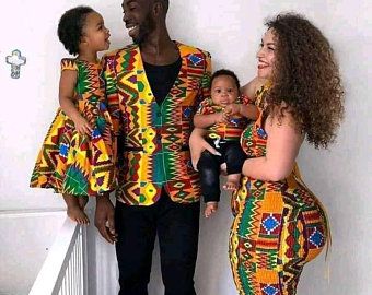 African wedding outfit_bridal outfit_African couple's outfit_couple's matching outfits